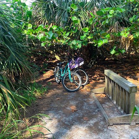 Anna Maria Island Runaway Tropical Dream-One Minute Walk To The Beach-Heated Pool Bradenton Beach Esterno foto