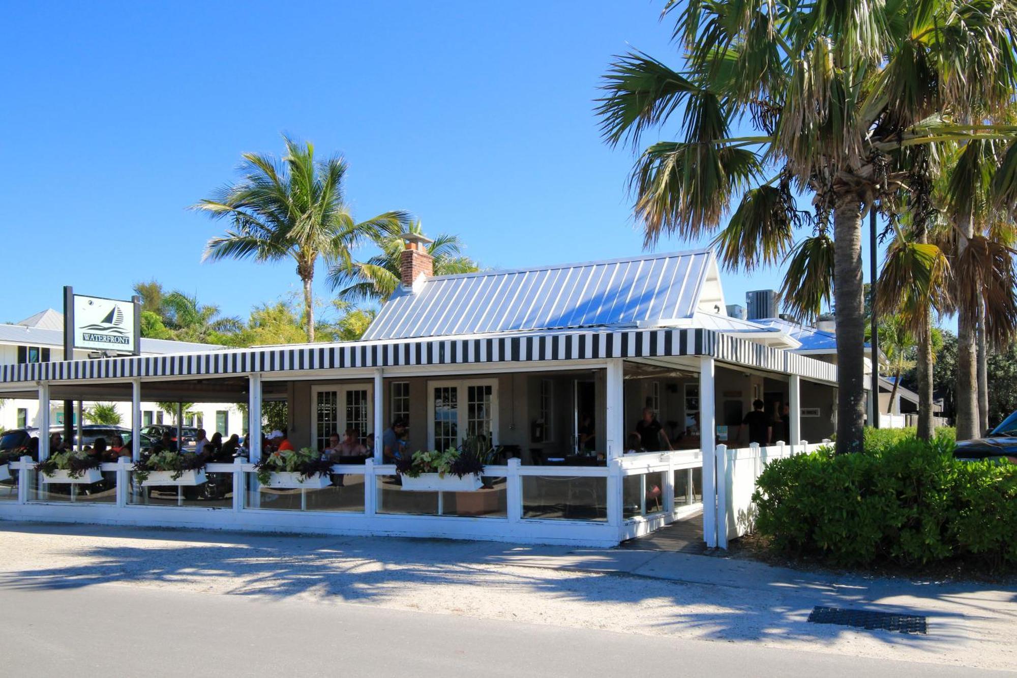 Anna Maria Island Runaway Tropical Dream-One Minute Walk To The Beach-Heated Pool Bradenton Beach Esterno foto