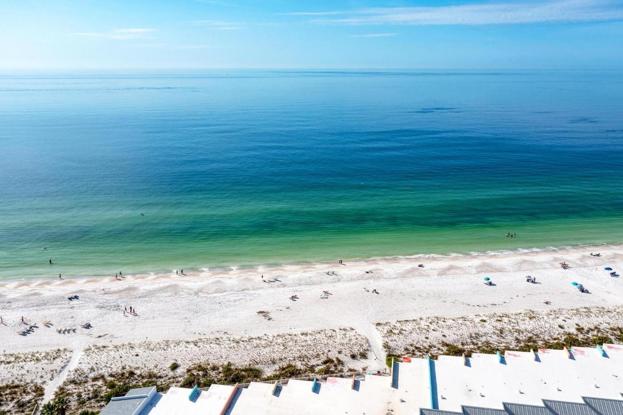 Anna Maria Island Runaway Tropical Dream-One Minute Walk To The Beach-Heated Pool Bradenton Beach Esterno foto