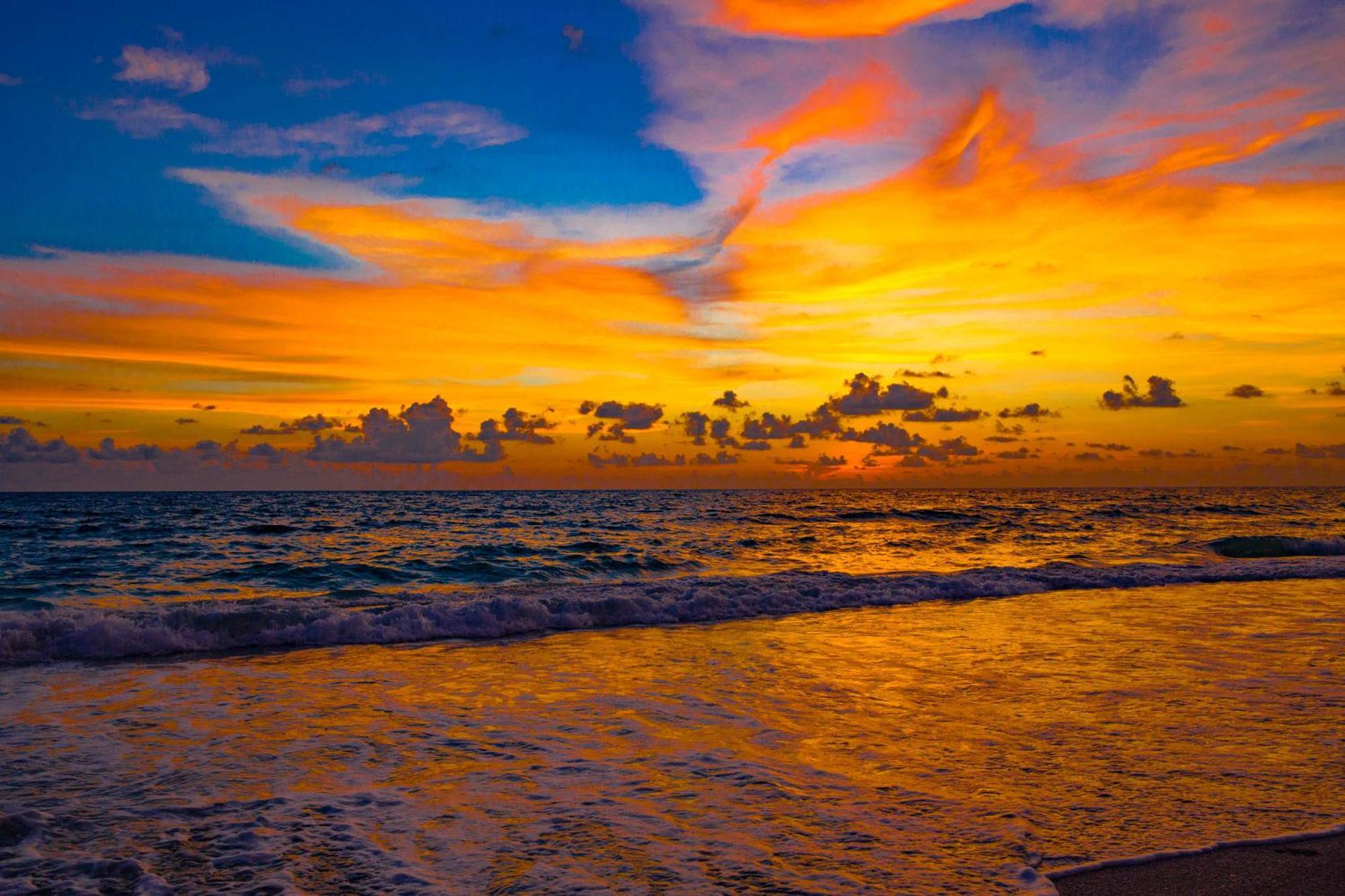 Anna Maria Island Runaway Tropical Dream-One Minute Walk To The Beach-Heated Pool Bradenton Beach Esterno foto